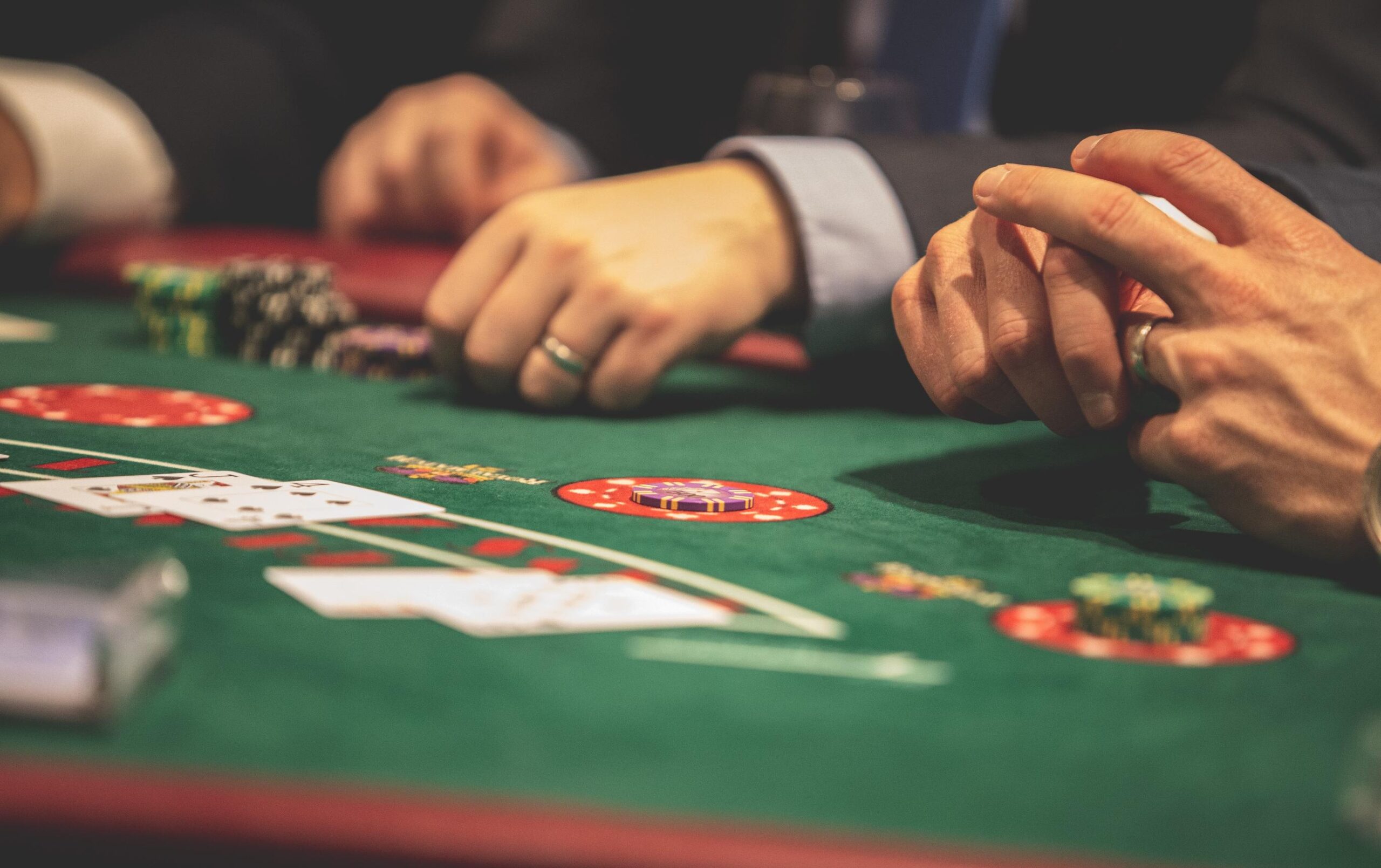 From Monte Carlo to Las Vegas: A History of Gambling and Society.